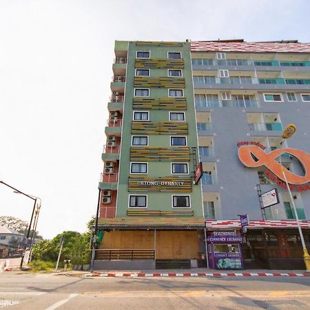 Oyo 861 Patong Dynasty Hotel Exteriör bild
