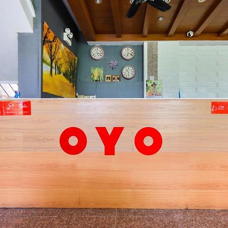 Oyo 861 Patong Dynasty Hotel Exteriör bild